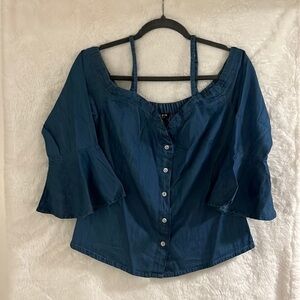 Fashion Nova Chambray Off Shoulder Top Women’s Medium Blue  Button Front Blouse